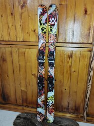 LYŽE VOLKL REVOLT 81 148CM --MODEL 2025--